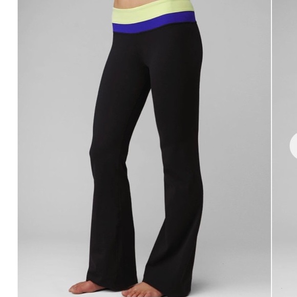 Lululemon Groove Pants Striped Waist Band 8 Tall